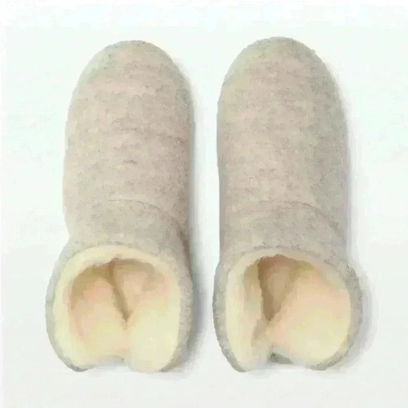 Wool boa room boots beige and gray Large slippers - Picture 5 of 11